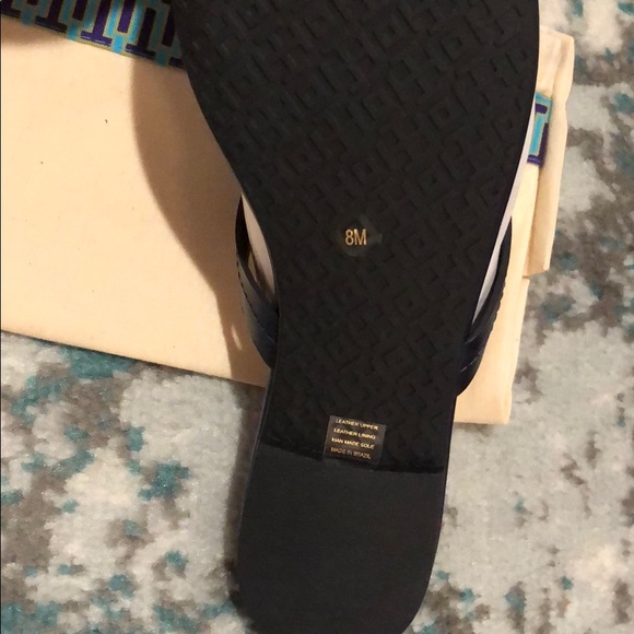 Tory Burch Metal Miller navy sandals - Picture 8 of 8